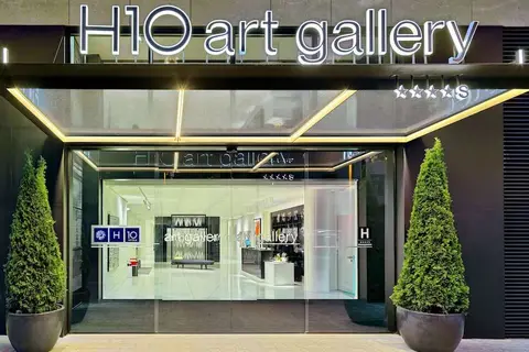 H10 Art Gallery in Barcelona — foto 17