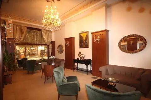 Sirkeci Park in Fatih — foto 7