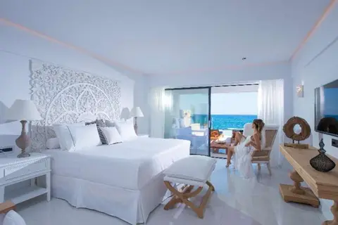 Abaton Island Resort & Spa in Chersonisos Municipal Unit, foto 13
