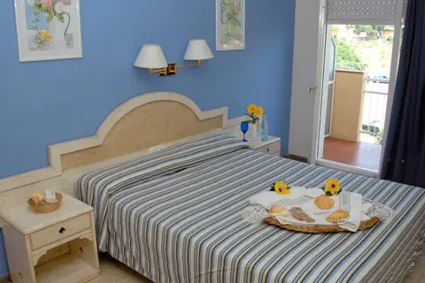 Hotel Mercè in Pineda de Mar — foto 30