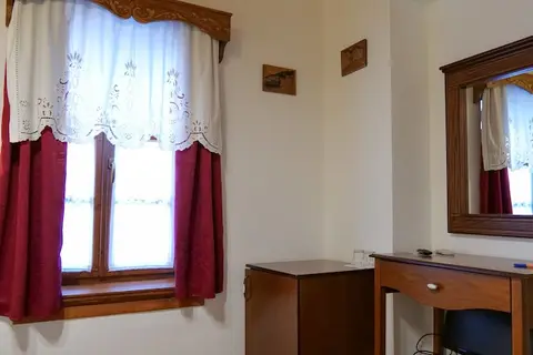 Hotel Bineri in Gjirokastra — foto 28