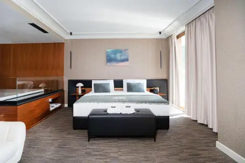 Select Hill Hotel in Tirana, foto 11