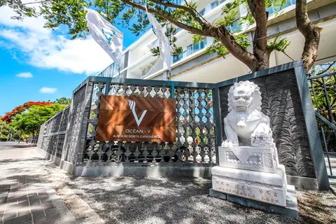 Ocean V Hotel in Grand Baie VCA, East — foto 3