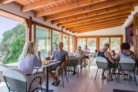 Sunrise Beach Hotel in Δημοτική Ενότητα Βαθέος — foto 24