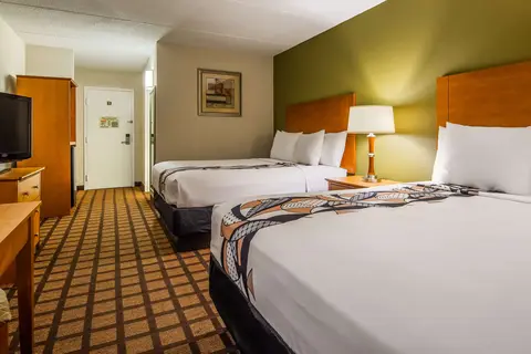 Best Western Plus Chicago Hillside in Franklin Park — foto 10