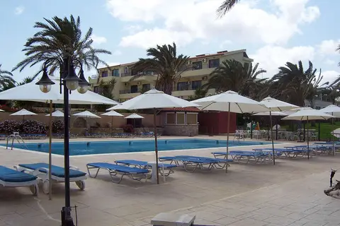 Vrachia Beach Hotel & Suites in Kissonerga — foto 14