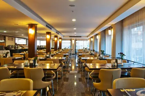 Riva Hotel Taksim in İstanbul — foto 9