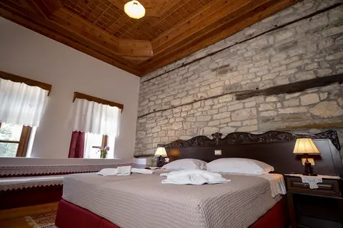 Hotel Kalemi 2 in Gjirokastra — foto 2