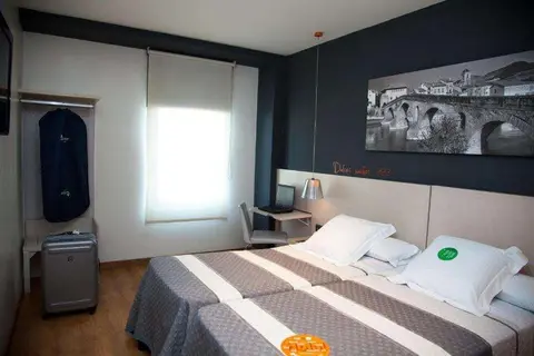 Bed4U Tudela in Tudela — foto 6