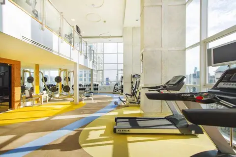 Urbana Langsuan in Bangkok — foto 16