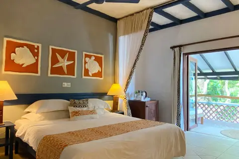 Pinewood Beach Resort & Spa in Kasemeni ward — foto 4
