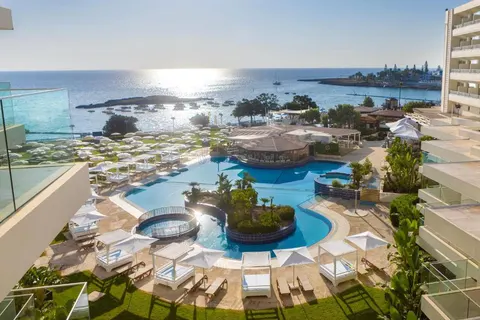 Hotel Capo Bay in Paralimni