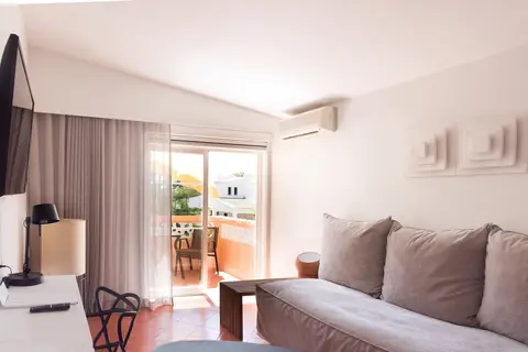 Costa d'Oiro Ambiance Village in Lagos — foto 23