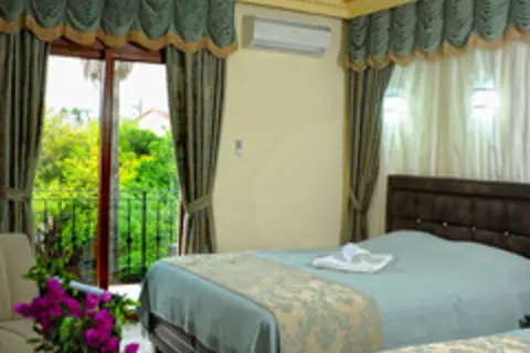 Riverside Garden Resort in Alsancak — foto 15