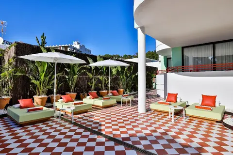 Cubanito Ibiza Suites in Sant Antoni de Portmany — foto 29