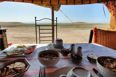 Nkhila Lodge Agafay Desert Private Camp in Lalla Takarkoust ⵍⴰⵍⵍⴰ ⵜⴰⴽⵔⴽⵓⵙⵜ للا تكركوست — foto 11