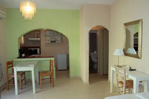 Fly & Go Perla Apartments in Gazi Municipal Unit — foto 5