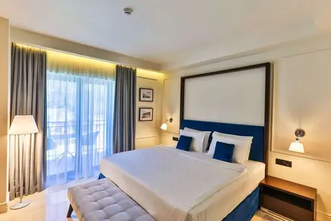 Hotel California by Aycon in Sveti Stefan — foto 22