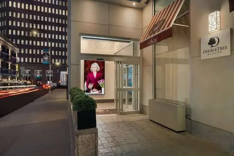 DoubleTree by Hilton New York Downtown in New York