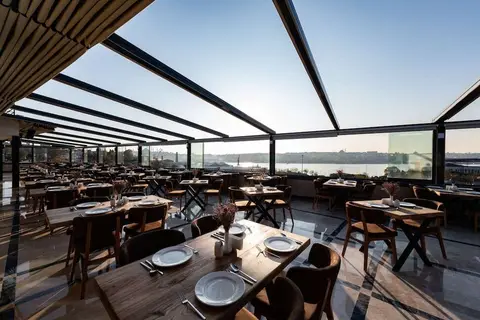 Nova Plaza Pera Hotel in Beyoğlu — foto 5