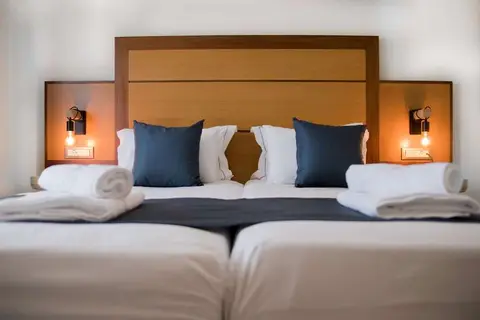 Manousos City Hotel in Rhodes — foto 4
