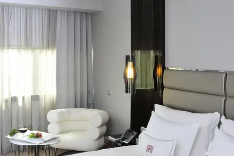 Altis Grand Hotel in Almada — foto 19