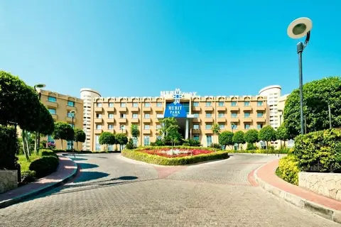 Merit Park Hotel in Girne