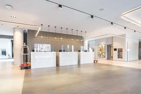 Hotel Mona Plaza in Belgrado — foto 13