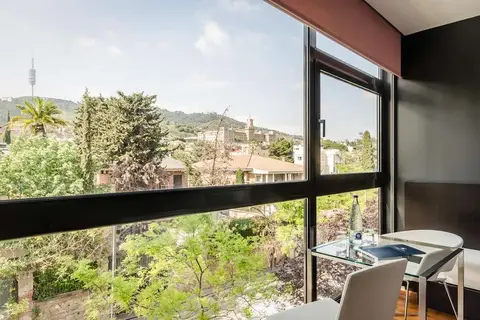 Ikonik Angli in Barcelona — foto 12