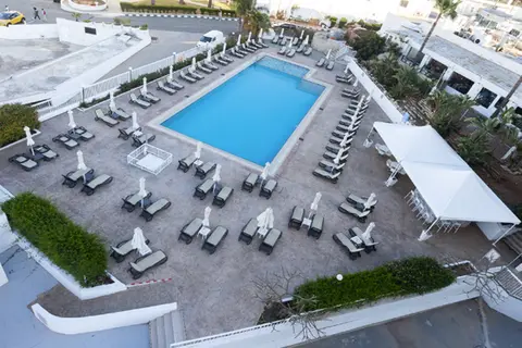 Vrissaki Hotel Apartments in Paralimni — foto 29