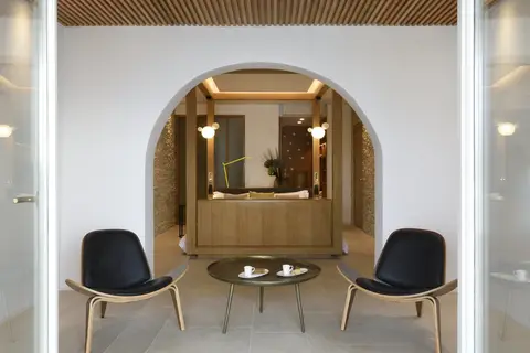 Myconian Naia in Τούρλος — foto 7
