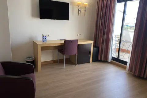 Hotel Equo Aranjuez in Aranjuez — foto 9