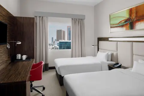Holiday Inn Express Dubai Internet City in Dubai — foto 15