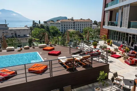 Hotel TQ Plaza in Budva — foto 23