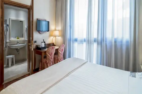 B&B HOTEL Firenze Pitti Palace al Ponte Vecchio in Florence — foto 8