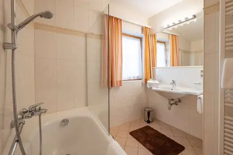 Hotel Kertess in St. Anton am Arlberg — foto 13