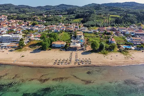 Island Beach Resort in Δημοτική Ενότητα Λευκιμμαίων — foto 3