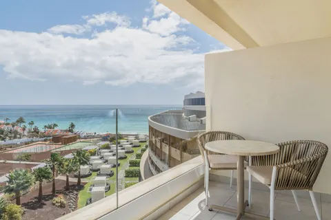 Iberostar Waves Playa Gaviotas in Las Gaviotas — foto 17