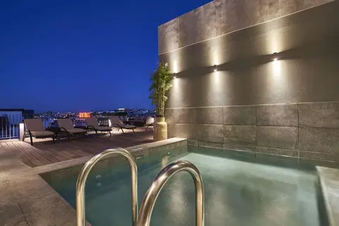 Hotel Portobay Marques in Lissabon — foto 4