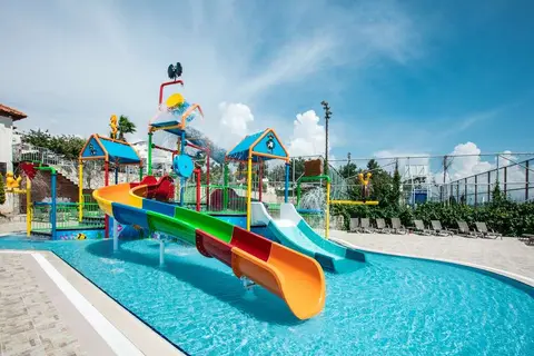 Sealight Resort Hotel in Kuşadası — foto 2