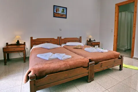 Hotel Pela in Skala Kalloni — foto 11