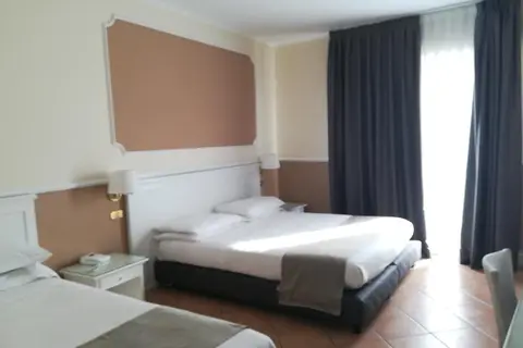 Hotel Leopardi in Napels, foto 14