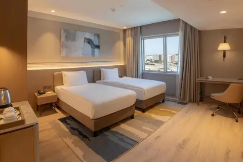 Kolin Hotel in Çiğli — foto 7
