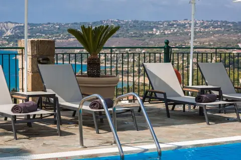 Antonia Hotel in Βλαχάτα — foto 27
