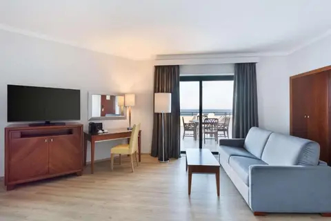 Radisson Blu Resort, Malta St. Julian's in San Ġiljan — foto 28