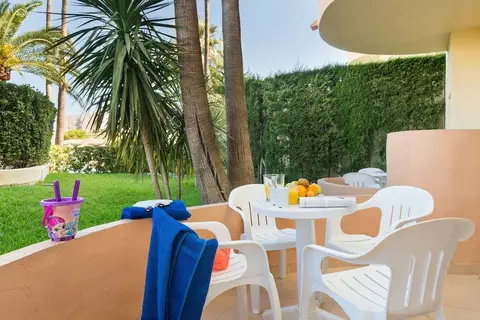 Alcudia Beach Aparthotel in Alcúdia — foto 15