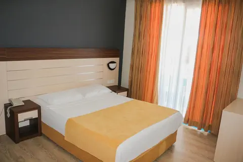 Hawaii Suite Beach Hotel in Alanya — foto 26