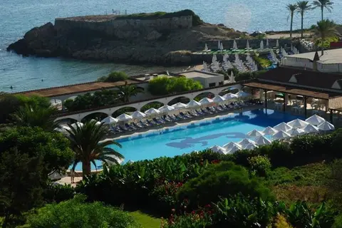 Denizkizi Hotel in Alsancak — foto 4