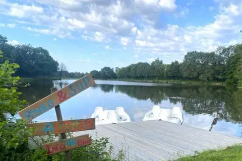 Vodatent Camping L'Etruyere in Terval — foto 3