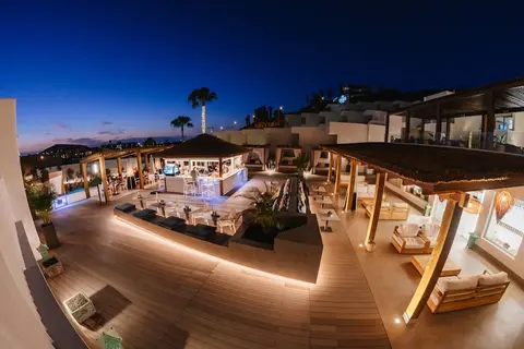 TIME TO SMILE Ohasis Boutique Suites in Arona — foto 22